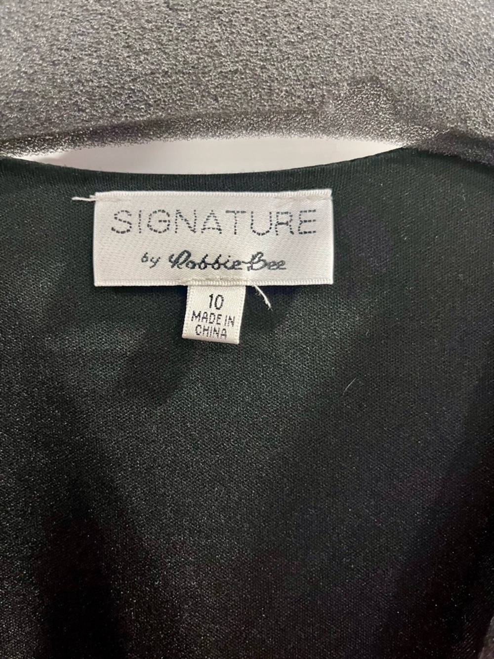 Signature by Robbie Bee Black Midi Dress with Fuchsia Floral Print - Picture 7 of 7